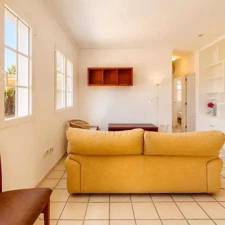 Vakantiehuis Serena En Rotas A 240m Del Mar Con Terraza Y Parking By Family Homes